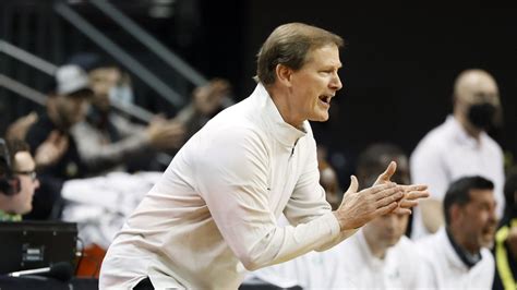 college basketball point spread picks.